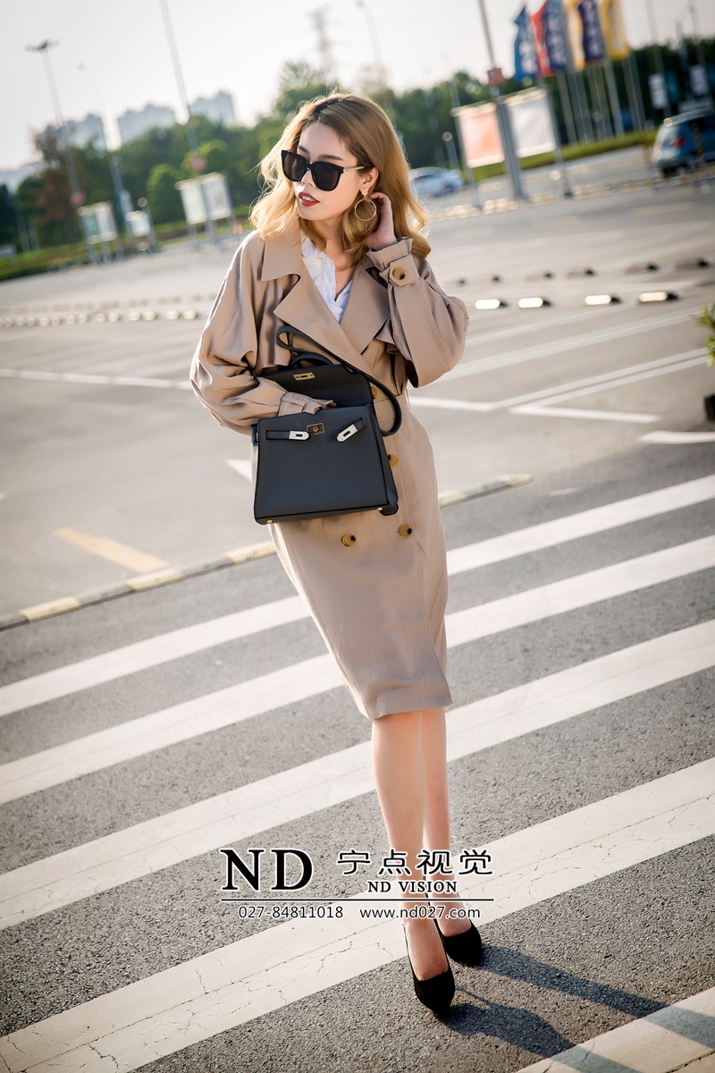 女装外景拍摄