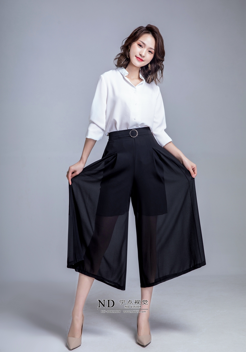 女装内景拍摄