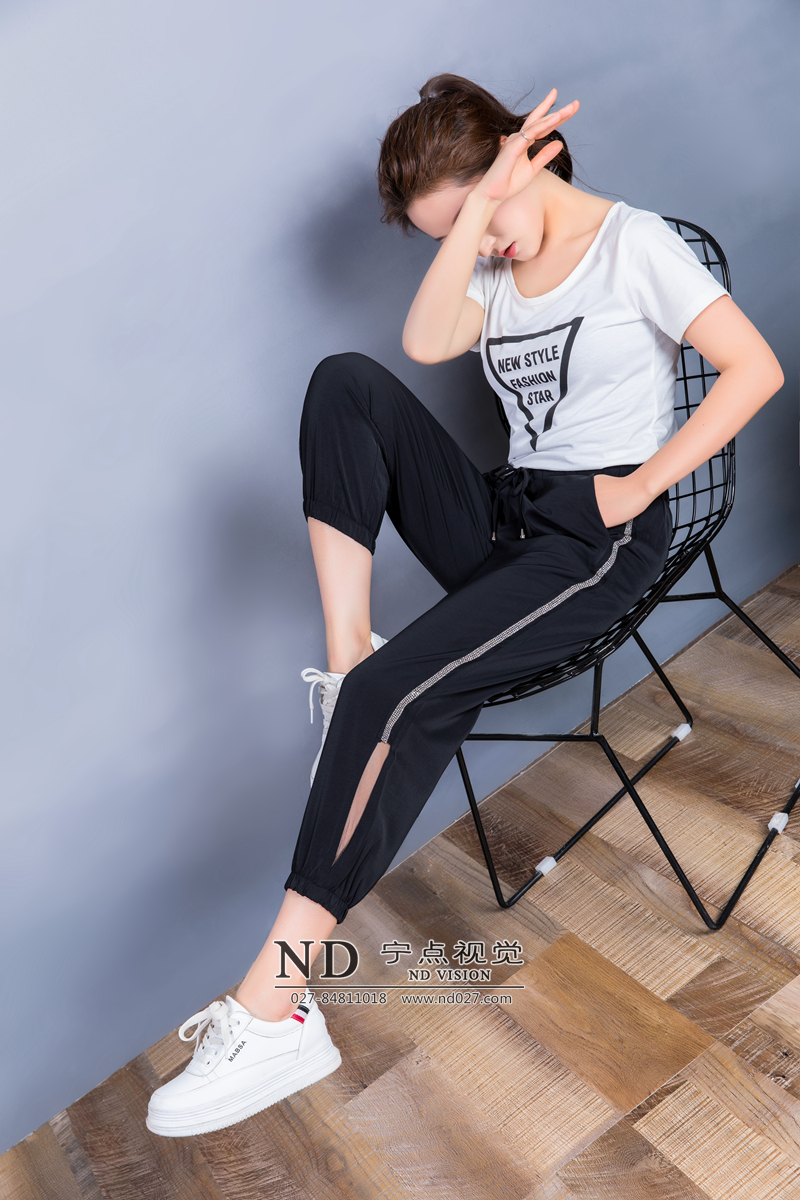 女裤内景拍摄
