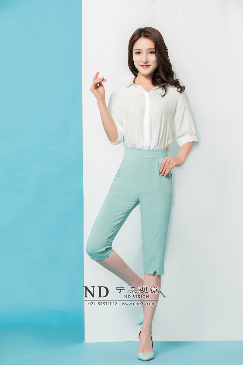 女裤内景拍摄