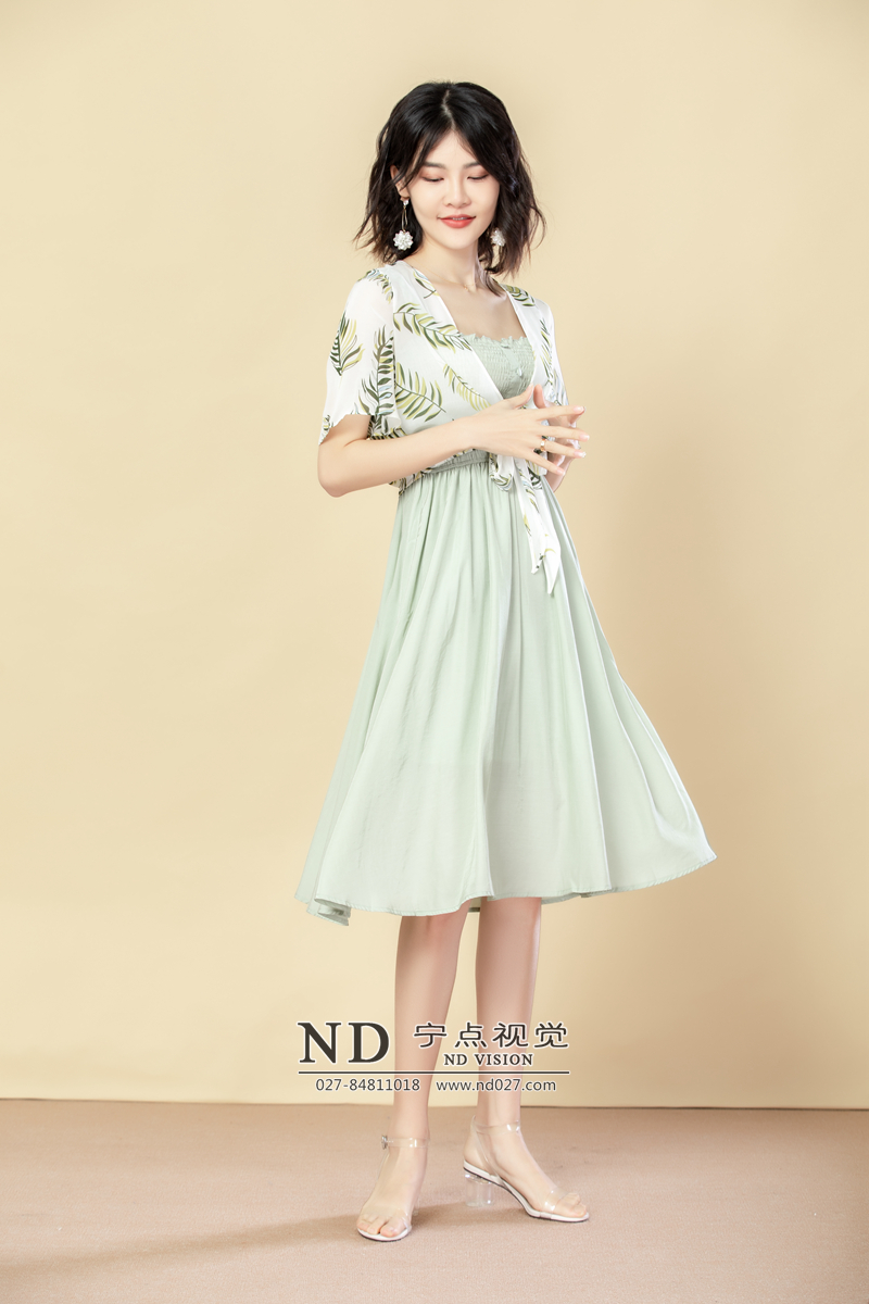 女装内景拍摄