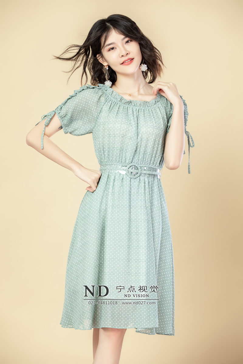 女装内景拍摄